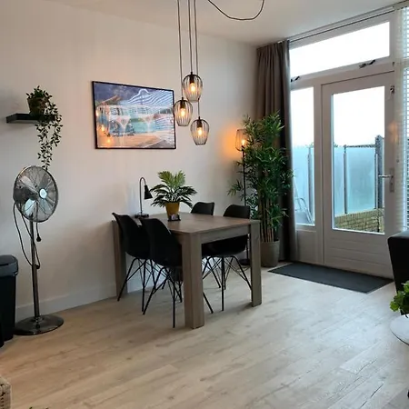 Apartament Dijk *